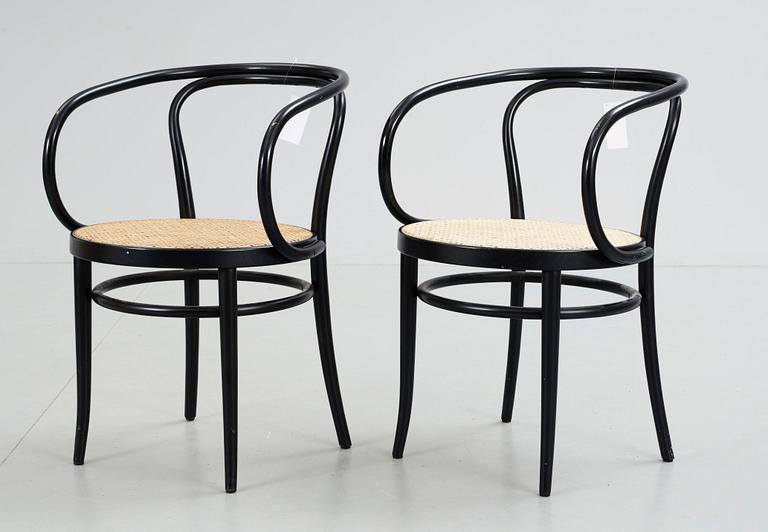 KARMSTOLAR, ett par, Thonet.