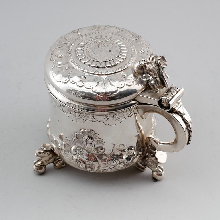 STOP, silver, barockstil, svenska importstämplar, 1900-talets första hälft. Vikt ca 825 gram.