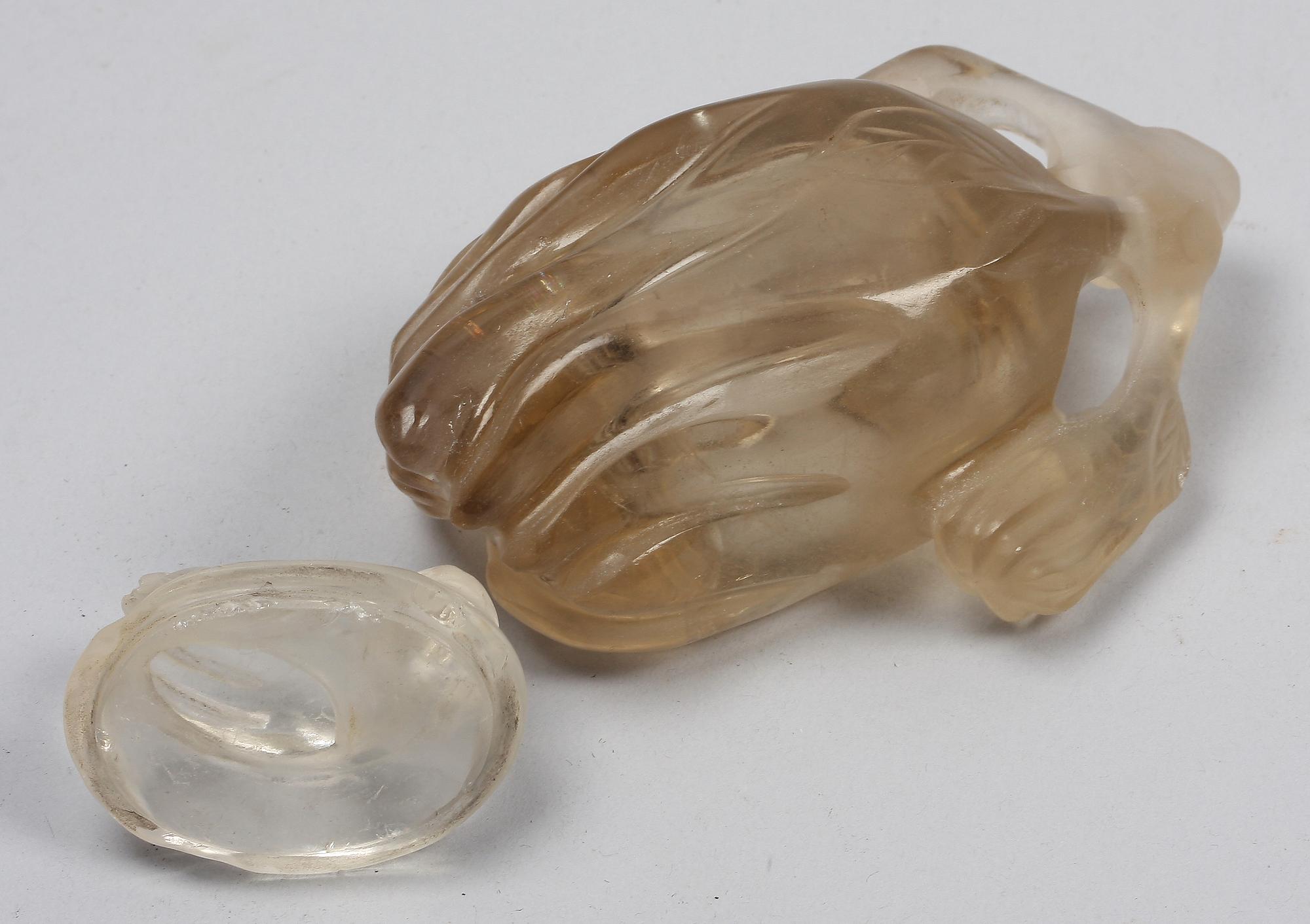 ASK MED LOCK. Glas, orientalisk.