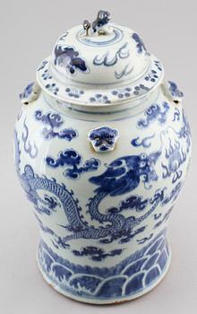 LOCKURNA, porslin, Kina, Qingdynastin, 1800-tal.
