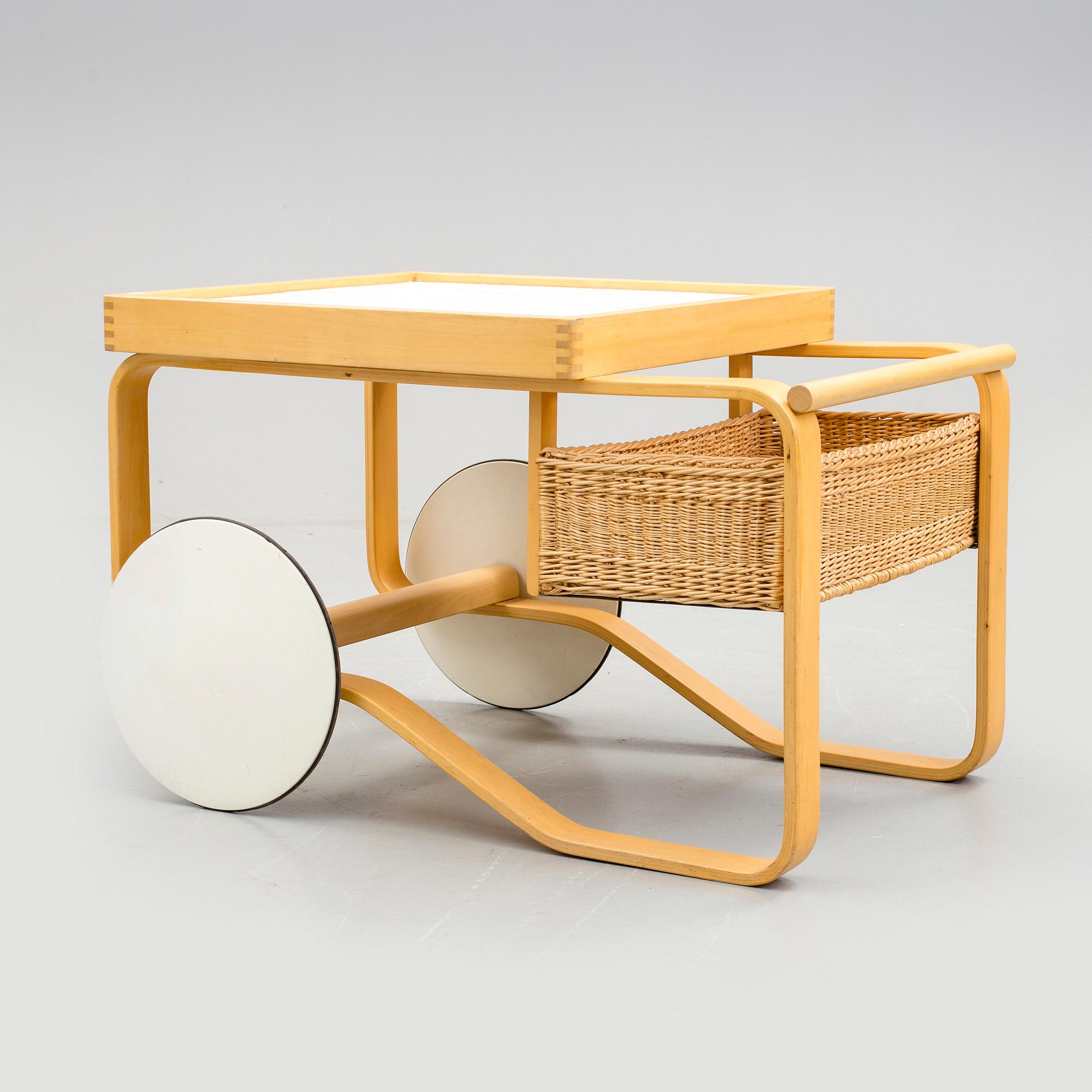 ALVAR AALTO, tebord, 1900-talets andra hälft.