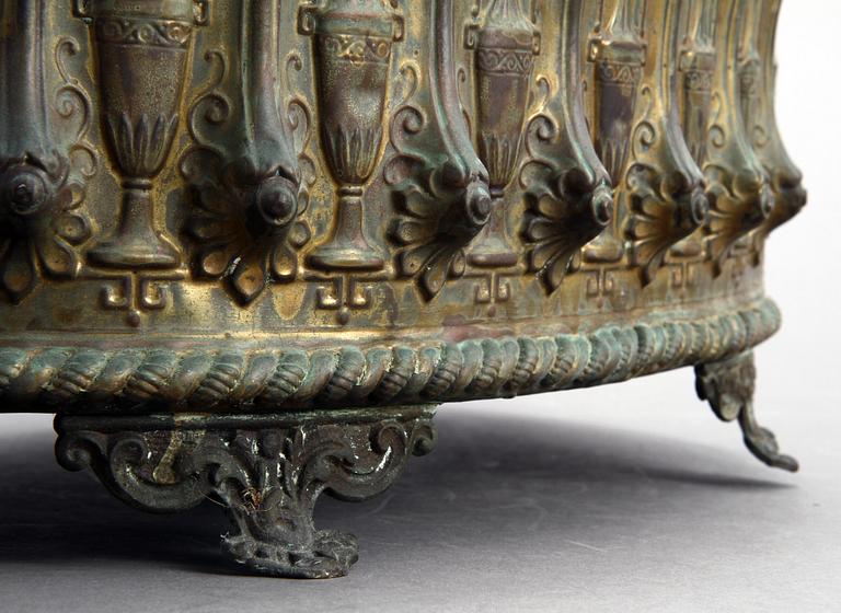 JARDINERE, mässingsplåt, 1800/1900-tal.