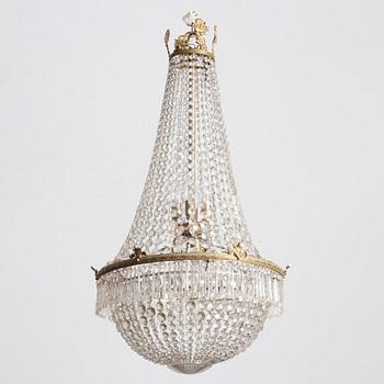 A chandelier, early 20th Century.