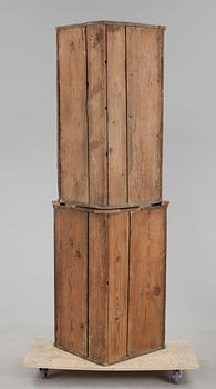 HÖRNSKÅP, allmoge, Småland, daterad 1810.