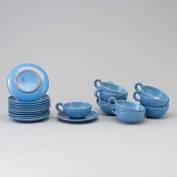 A set of 12 swedish tea cups and saucers. Ceramics. Gabrielverken, after 1925.