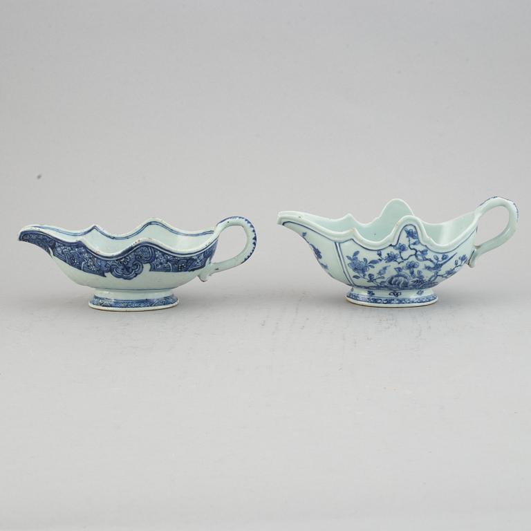 Såssnipor, två stycken, kompaniporslin. Qingdynastin, Qianlong (1736-95).