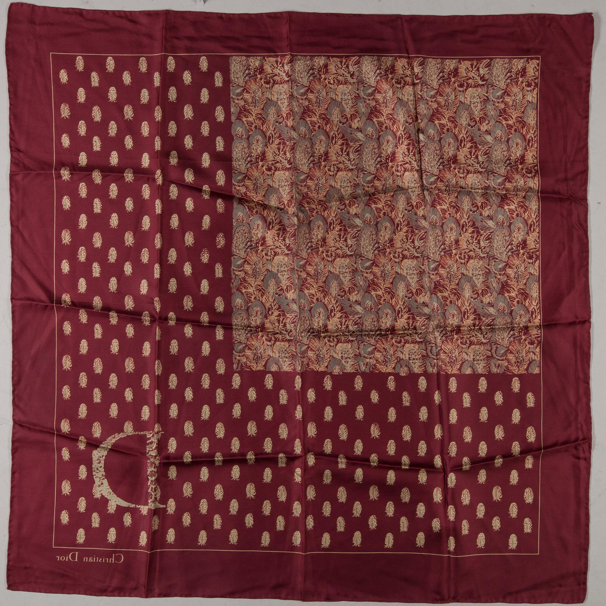 SCARF, Christian Dior.