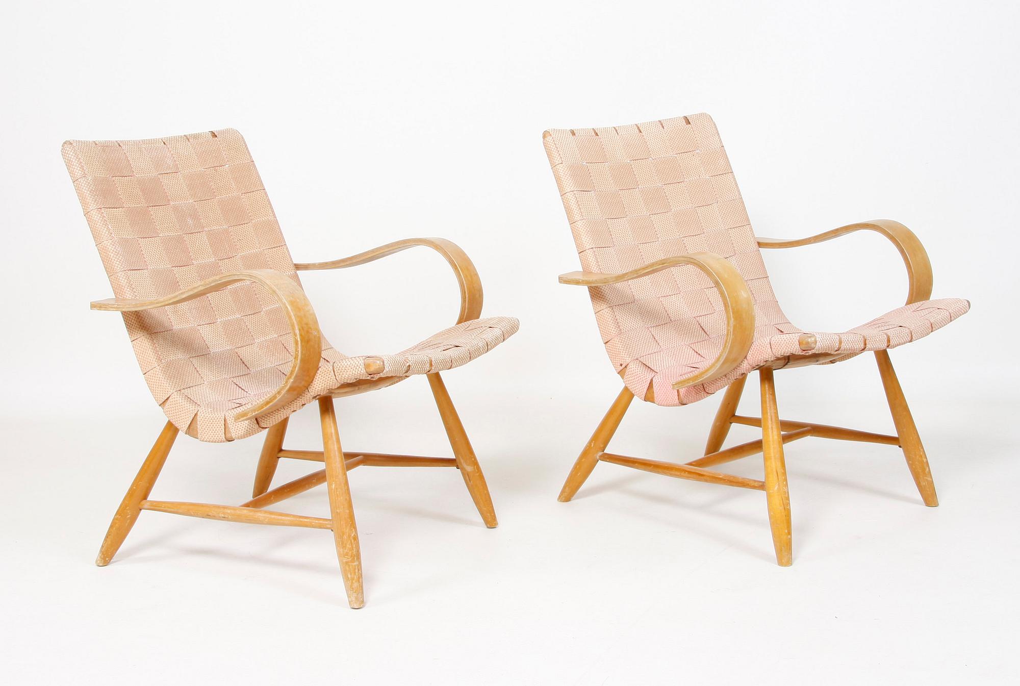 KARMSTOLAR, ett par, sannolikt Yngve Ekström för ESE-möbler, 1940-tal.