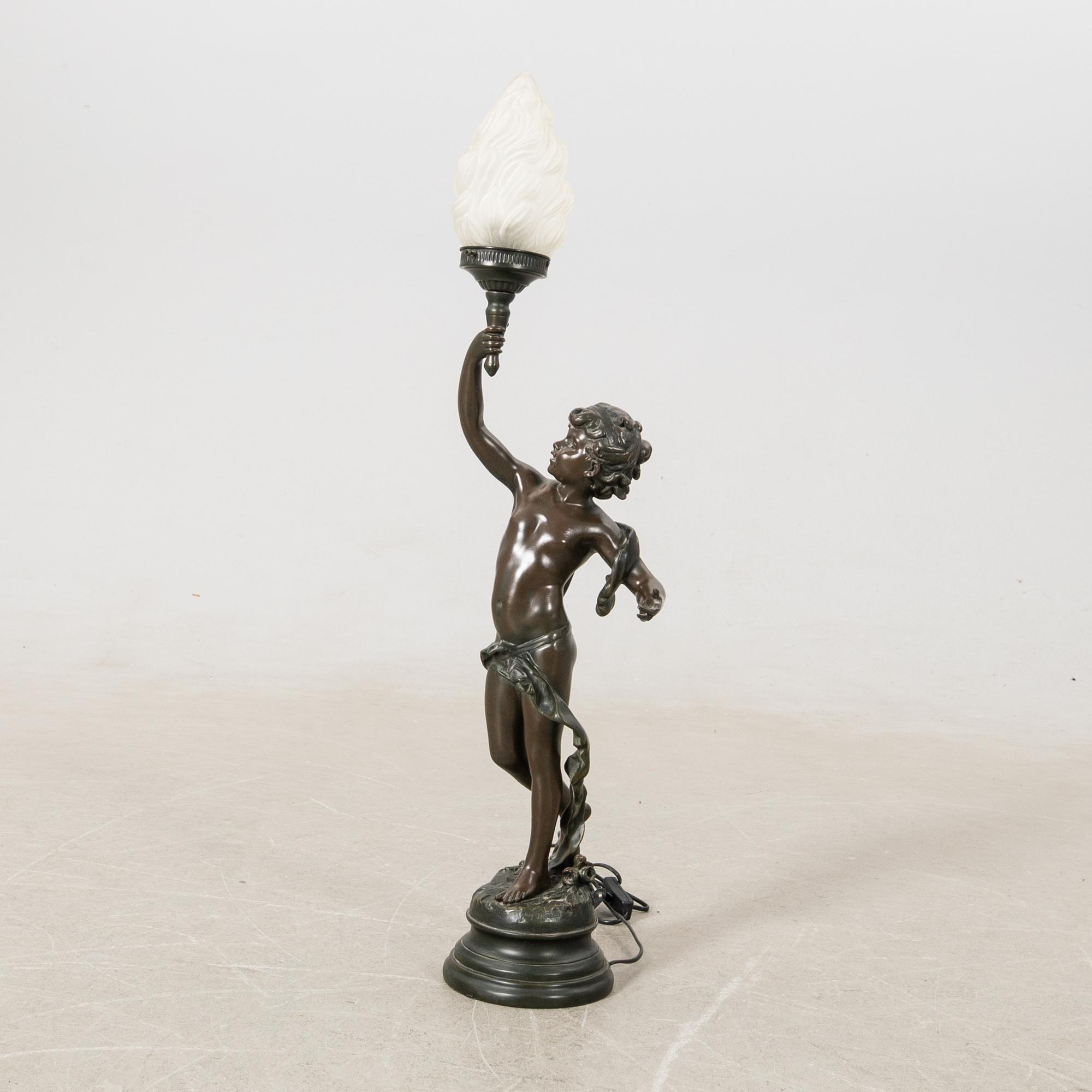 Table lamp Art Nouveau style, late 20th century.