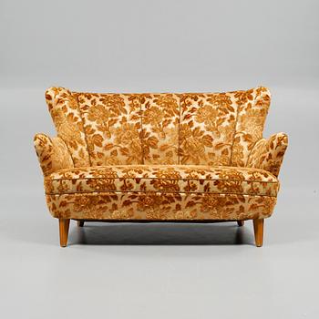 SOFFA, omkring 1900-talets mitt.
