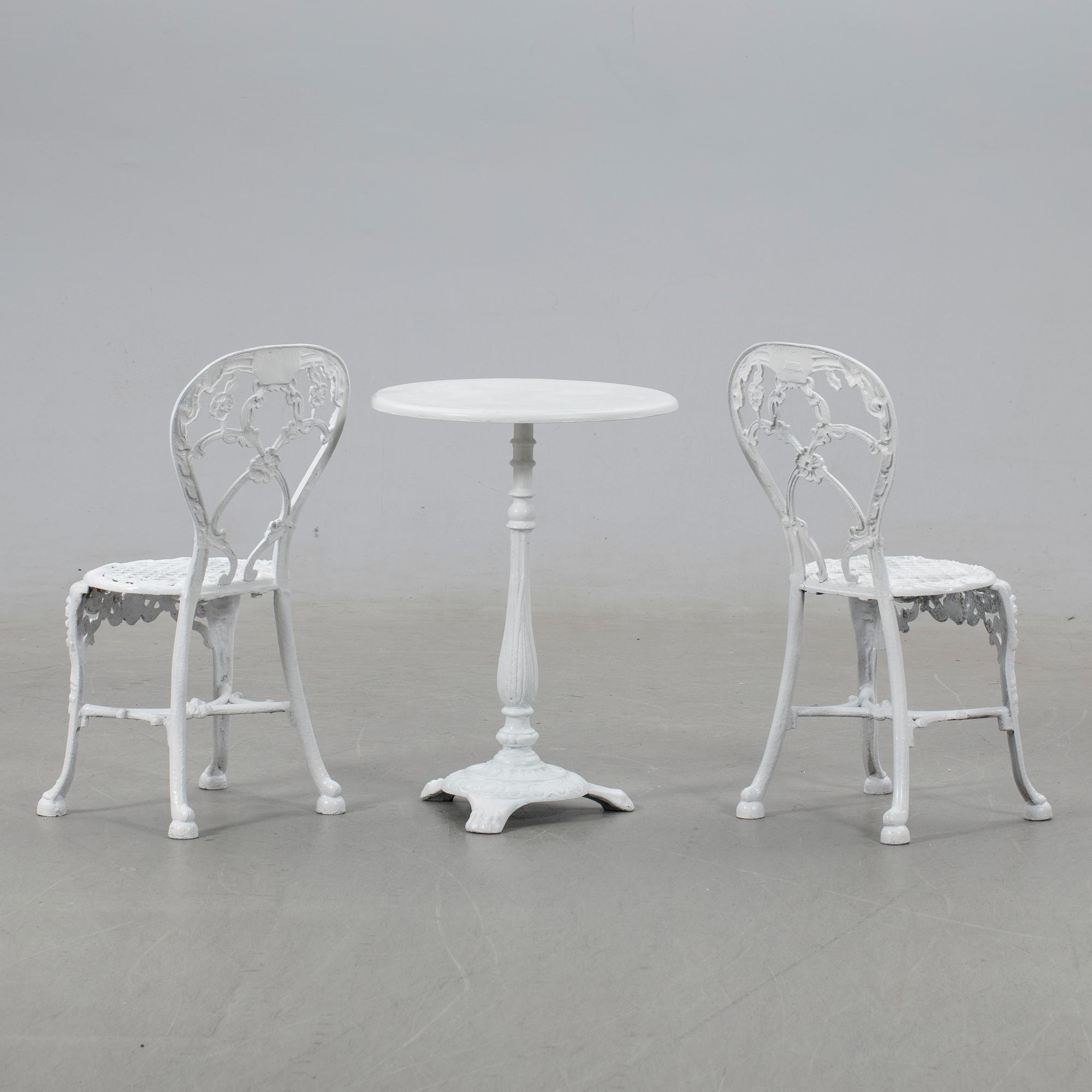 Trädgårdsgrupp, tre delar, J & C G Bolinder, Stockholm.