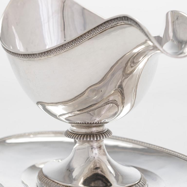 A French silver sauce boat,  1819-38. Maker's mark GJAB.