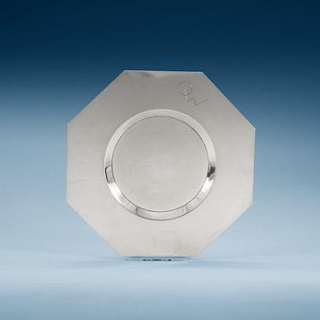 A Wiwen Nilsson octogonal silver plate, Lund 1934.