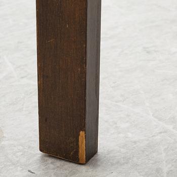 Alvar Aalto, a side table model "A 86", Oy Huonekalu- ja Rakennustyötehdas AB, Finland, mid-20th century.