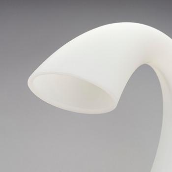 Eero Aarnio, pöytävalaisin "Swan" Melaja Oy, 2007.