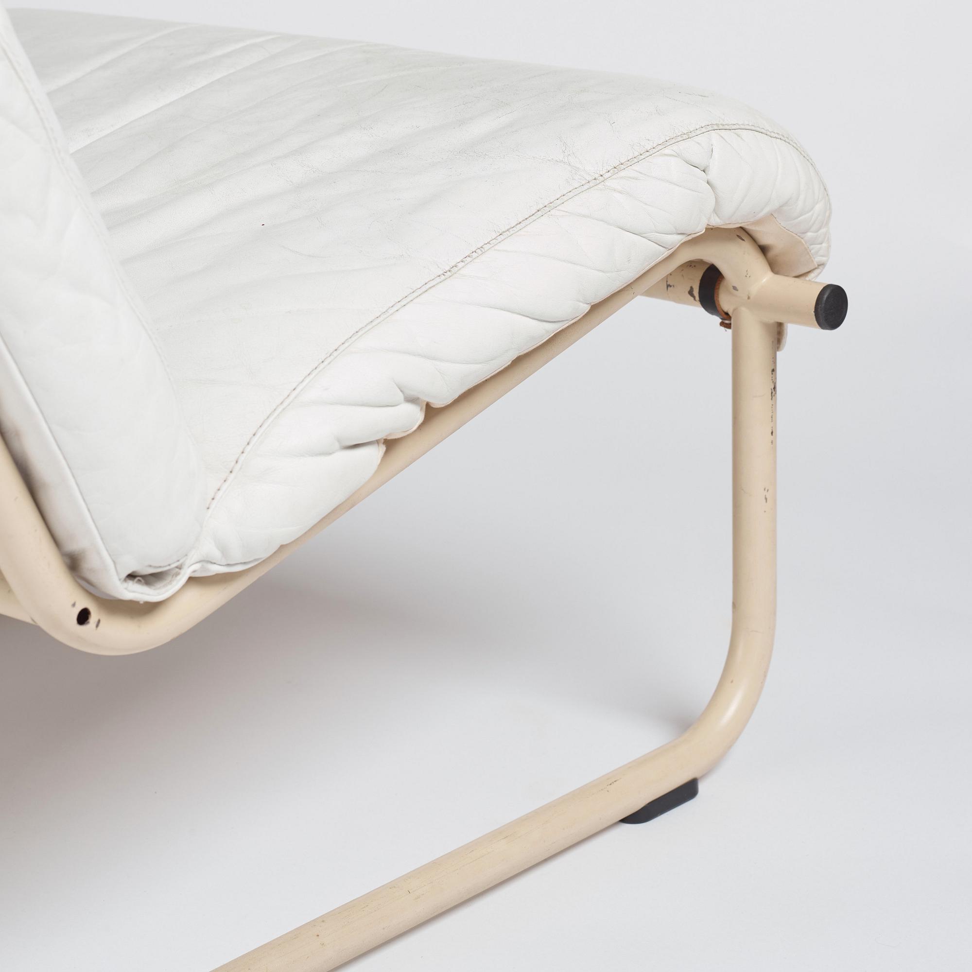Yrjö Kukkapuro, a pair of 'Remmi' easy chairs, Avarte, Finland, 1960-70s. Provenance Yrjö Kukkapuro.