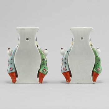 VASER, ett par, porslin, Kina, 1800/1900-tal.
