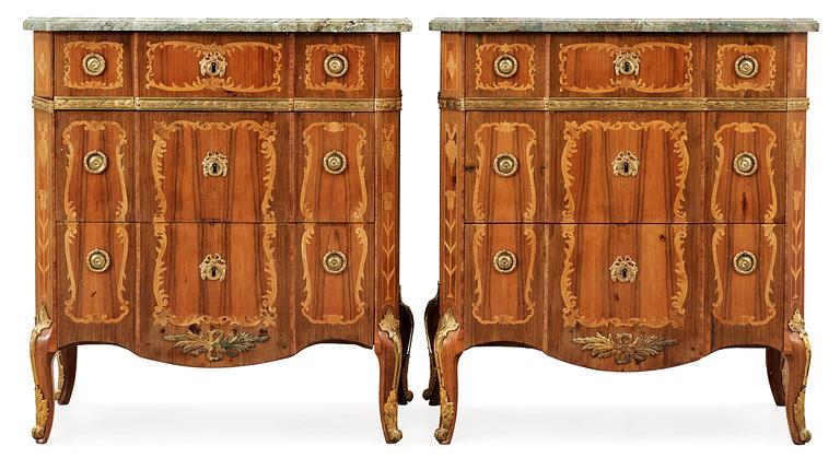 A pair of Gustavian 1770's commodes.