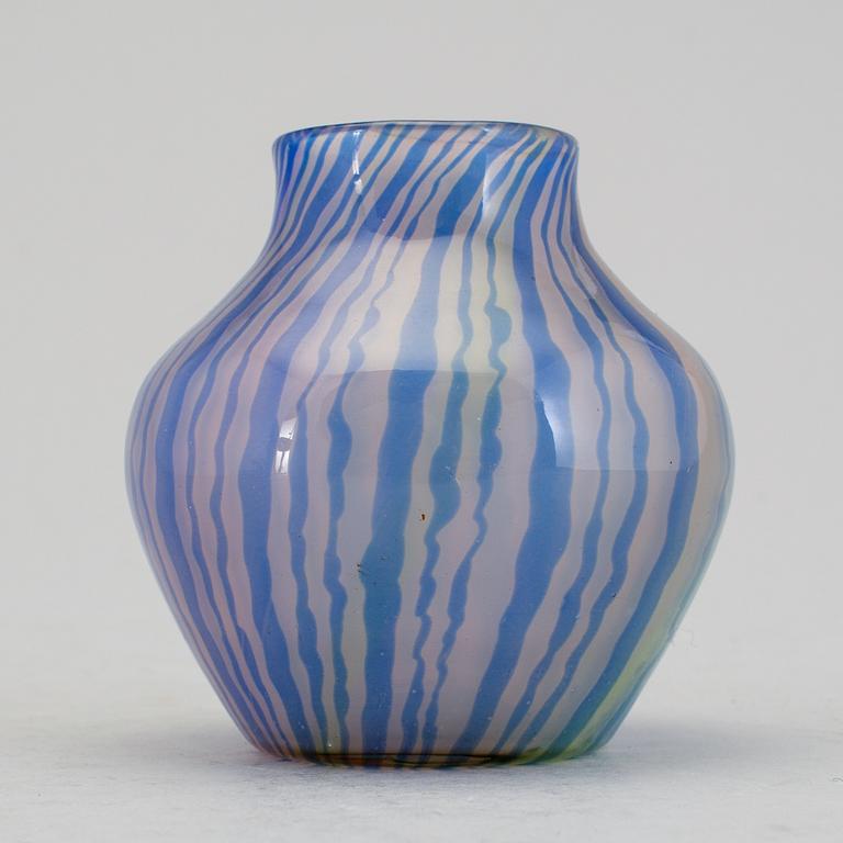 SIMON GATE, KNUT BERGQVIST OCH HEINRICH WOLLMAN, vas Graal, Orrefors 1920-tal.