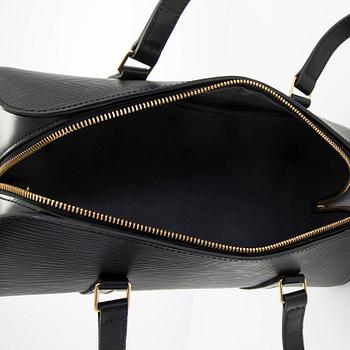 Louis Vuitton, an 'Epi Soufflot' bag with pochette.