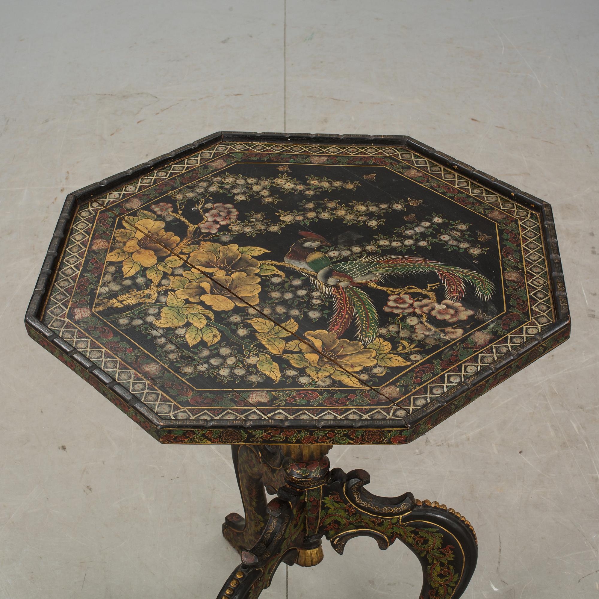 PELARBORD, orientaliskt.