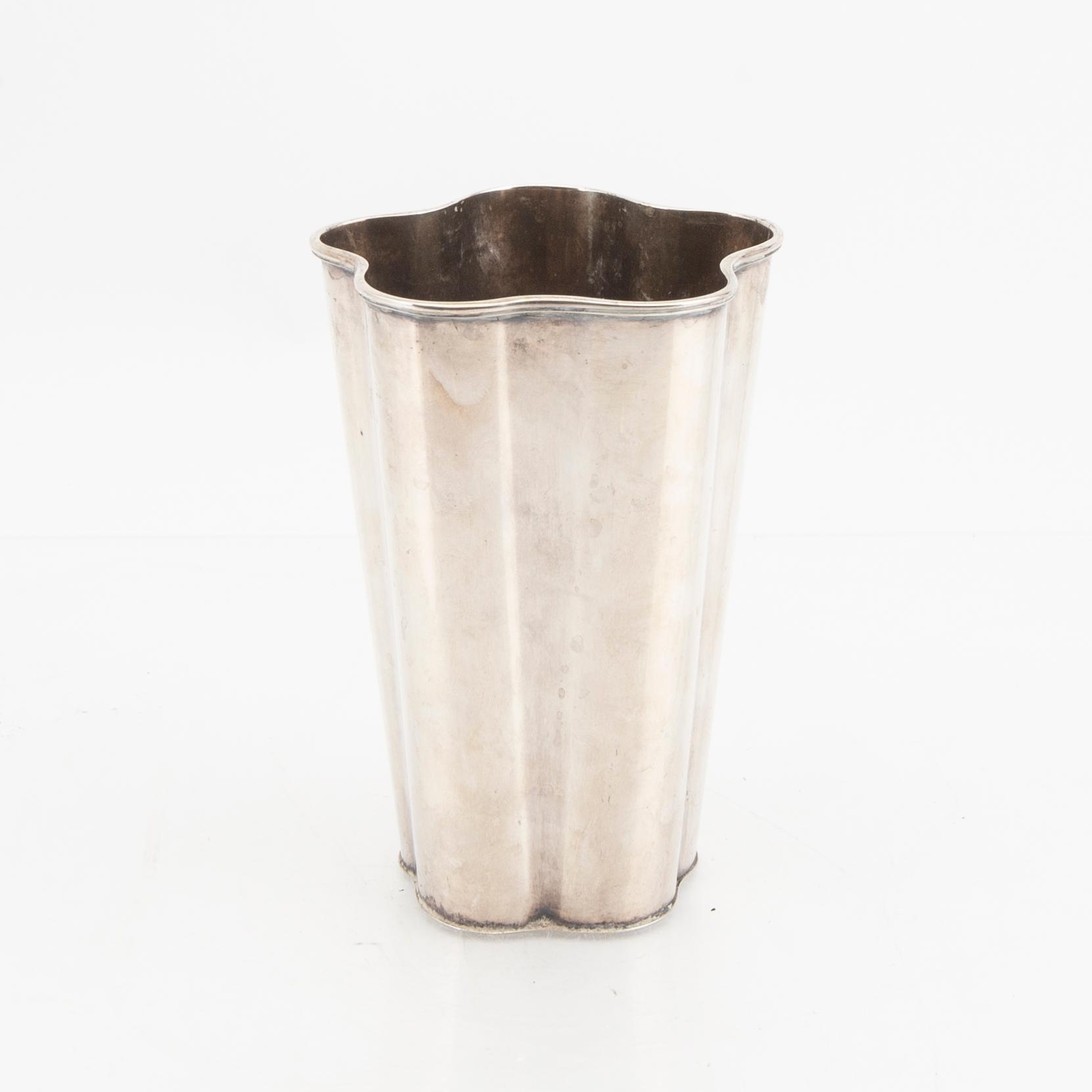 Vera Ferngren, vas sterling silver CG Hallberg Stockholm 1960.