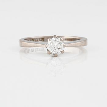 RING, 18K vitguld samt diamant 0.37 ct, W&A, Sävsjö, 1975. Vikt 3,6 gram.