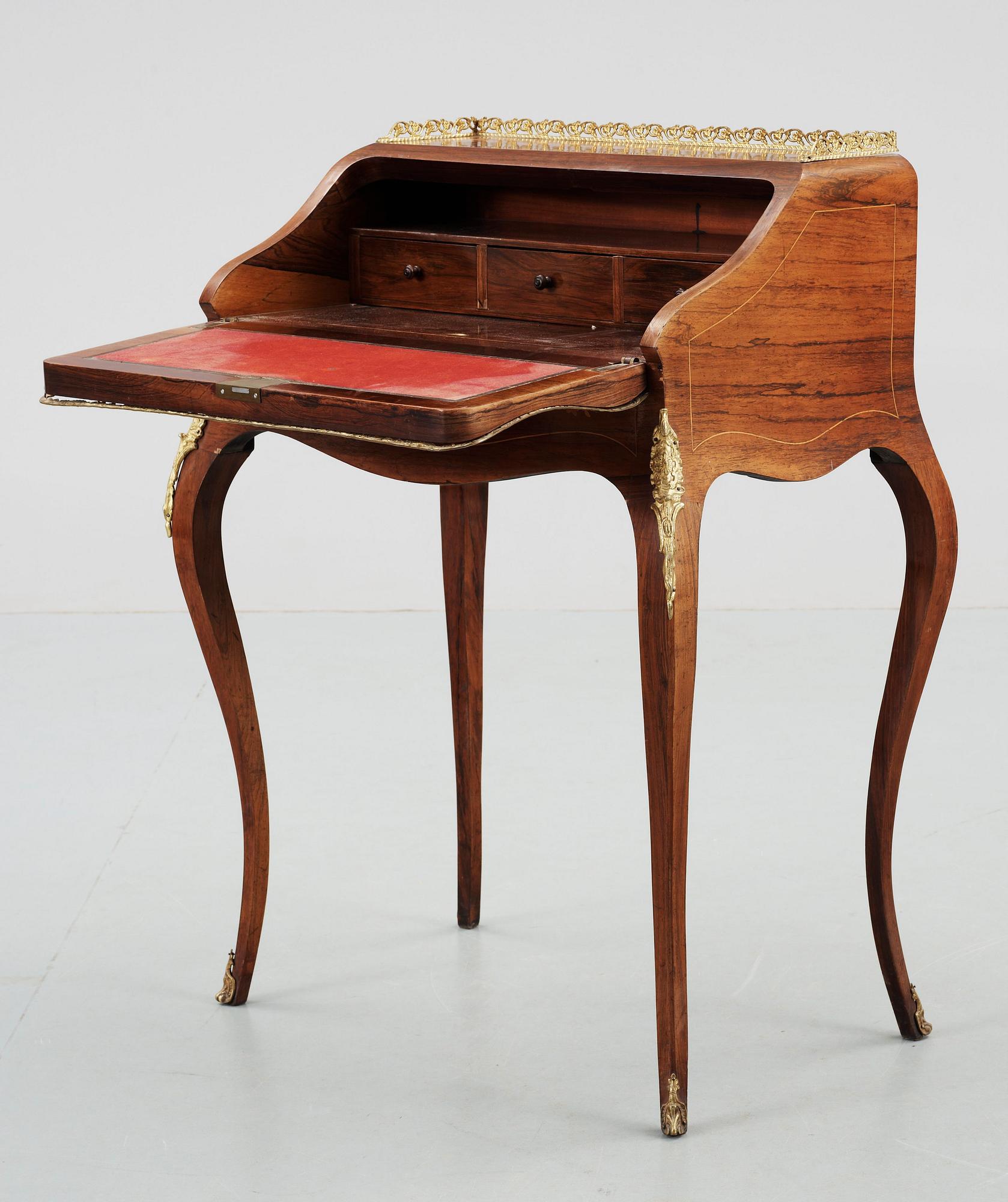 SEKRETÄR, rokokostil, 1900-talets första hälft.