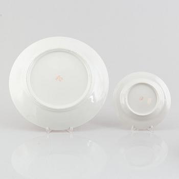Porcelain, 3 pieces, of which two from the Olympic Games in Moscow 1980.