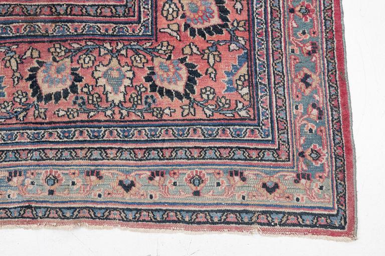 Matta, ca 440 x 335 cm.