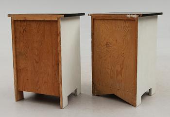 SÄNGBORD, 1 par, 1900-talets första hälft.