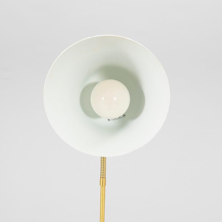 Arne Jacobsen floor lamp "Bellevue AJ-7", Arne Jacobsen & Tradition, 21st century.