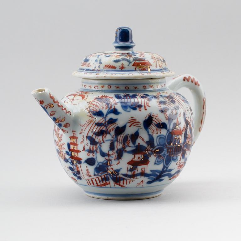 TEKANNA, porslin, Kina, Qianlong 1736-1795.