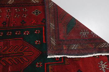 MATTA, orientalisk, modern tillverkning, ca 275 x 155 cm.