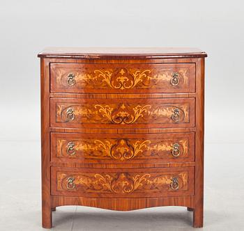 BYRÅ,  senbarockstil. Troligen Italien, 1900-tal.