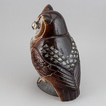 Thomas Hellström, a ceramic sculpture of an owl, for Nittsjö.