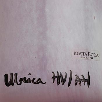 VAS, glas, Ulrica Hydman-Vallien, Kosta Boda. Signerad och numrerad.