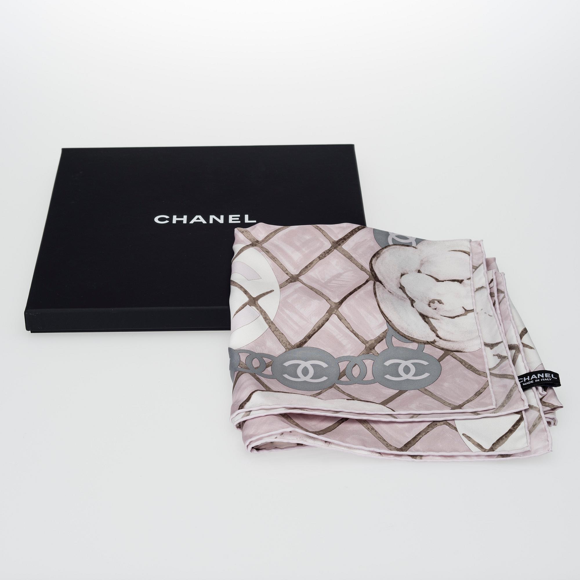 HUIVI, Chanel.