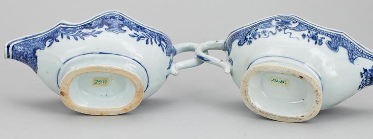 SÅSSNIPOR, 2 st, porslin, Qianlong, Kina 1700-tal.