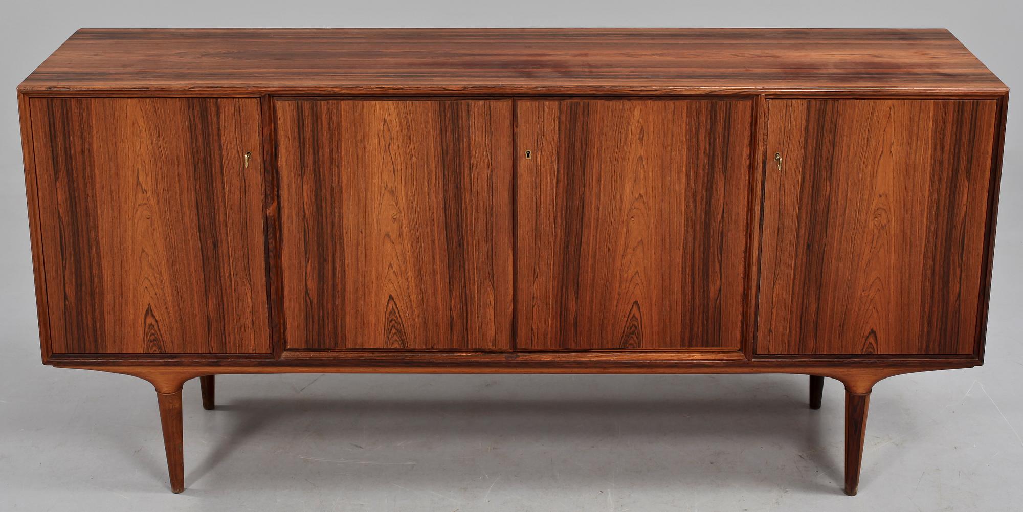 SIDEBOARD, "Cortina", Svante Skogh, Seffle Möbelfabrik, 1900-talets andra hälft.