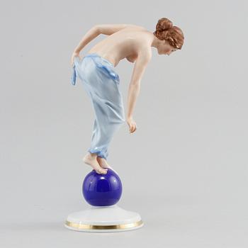 FIGURIN, porslin, Ernst Wenck, Rosenthal, 1900-talets första hälft.