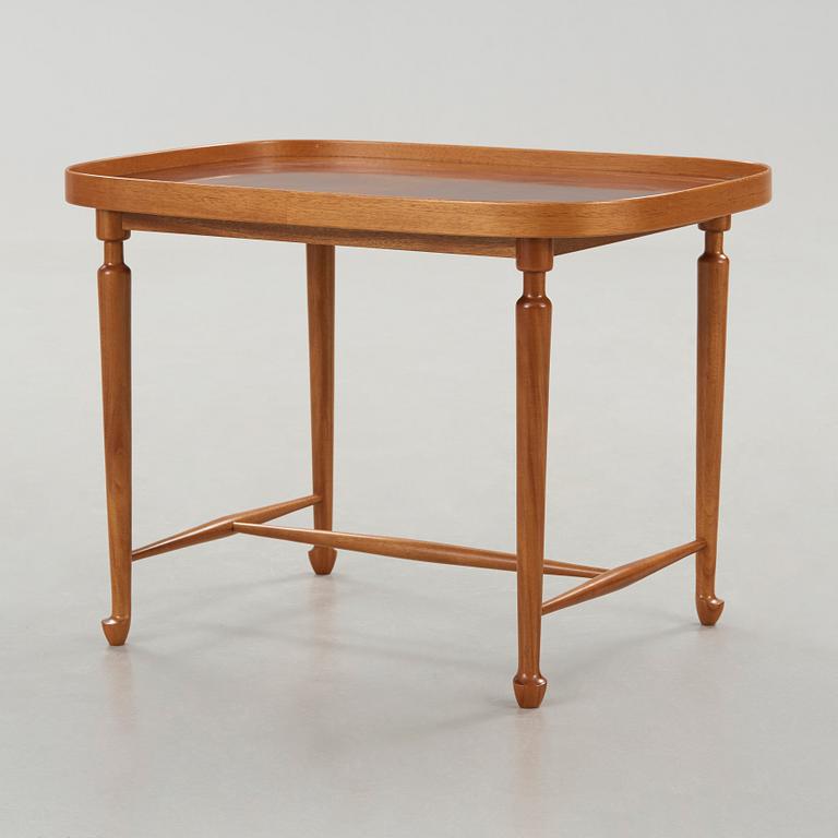 JOSEF FRANK, a mahogany table model 961 for Firma Svenskt Tenn.