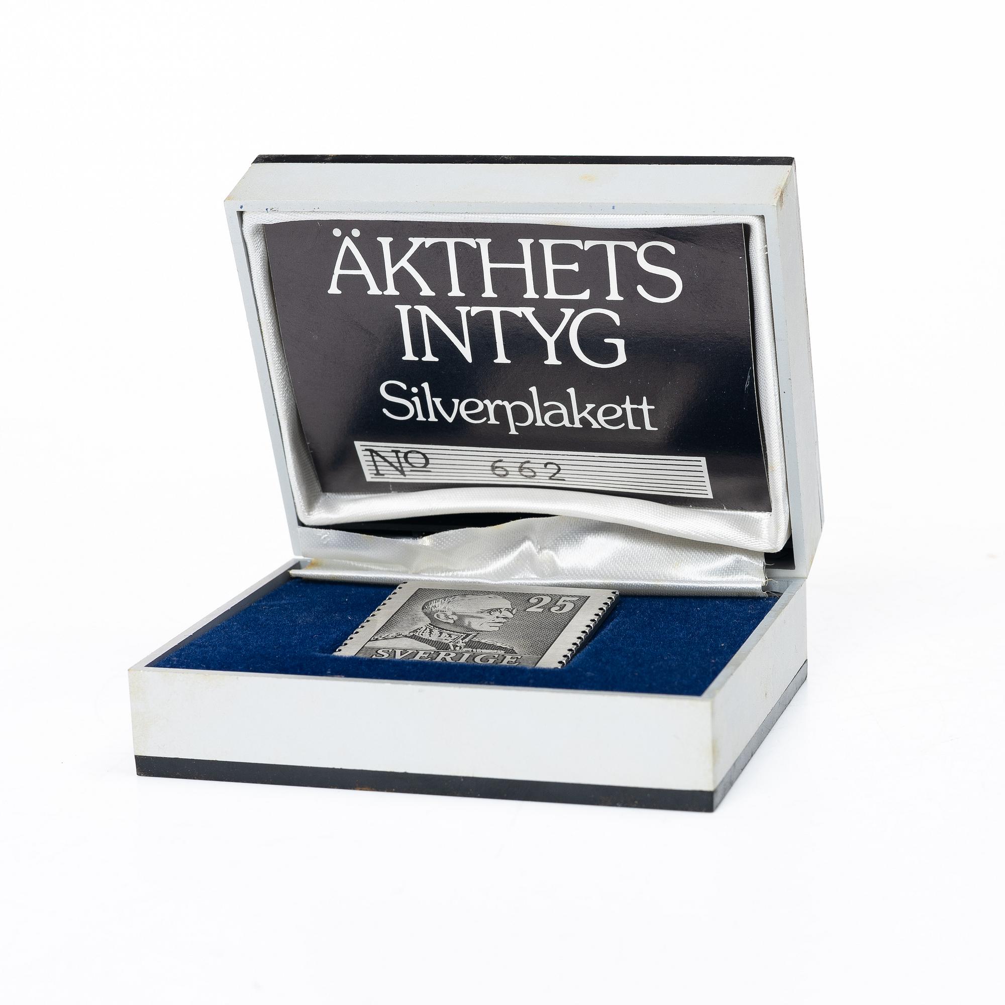 Frimärksplaketter, nio i silver samt en i brons, Guldfynd Plakett AB, bl a 1977.