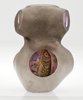 PER B SUNDBERG
Vas, "Fabula", Orrefors Limited Gallery 2004.