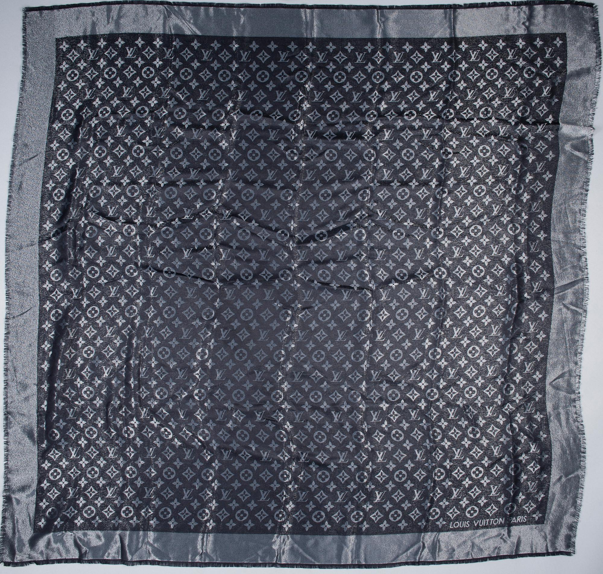 SCARF, "Monogram Shine", Louis Vuitton.