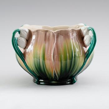 YTTERFODER, majolika, jugend, Rörstrand, omkring år 1900.