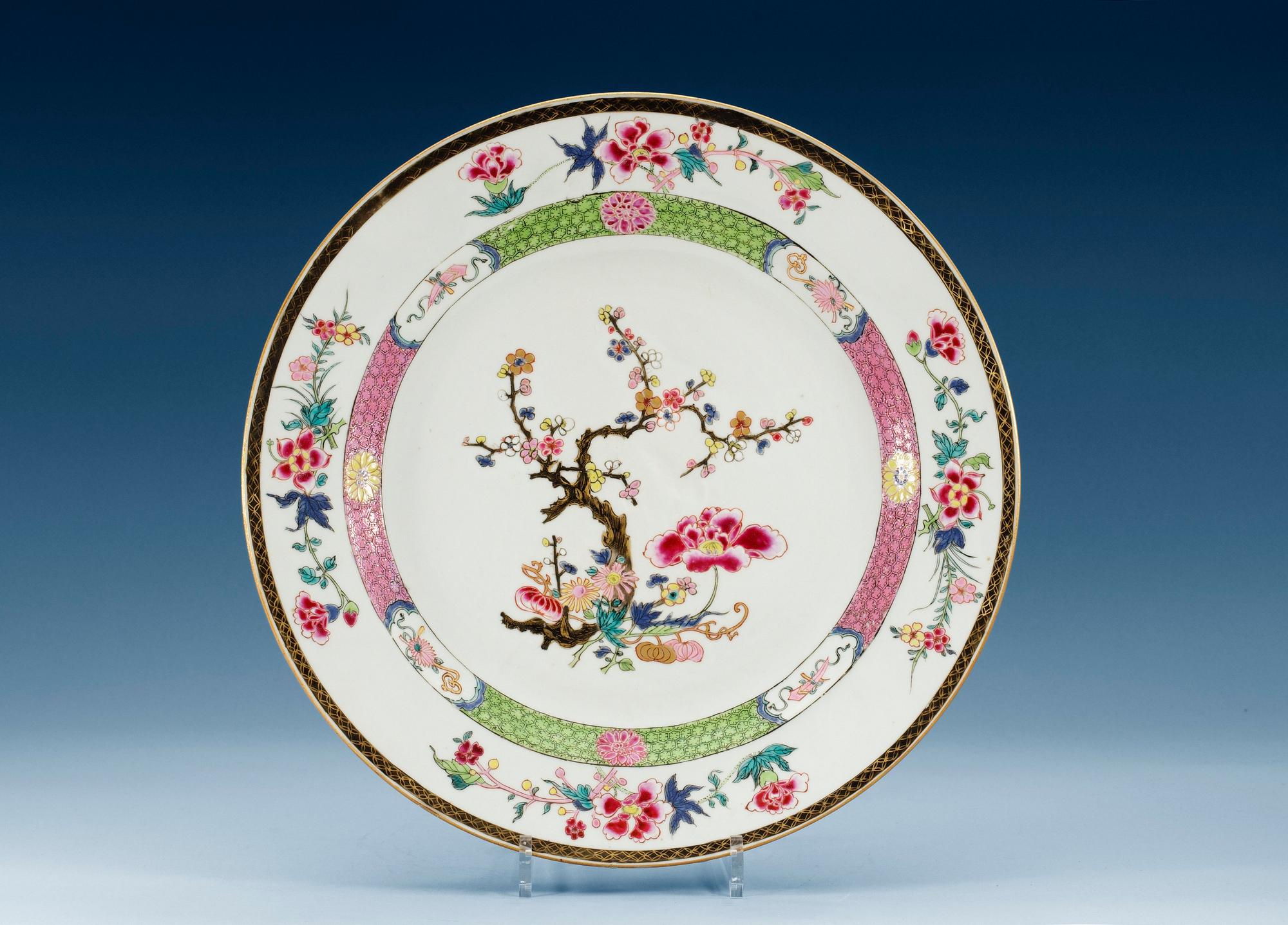 A famille rose charger, Qing dynasty, Yongzheng (1723-35).