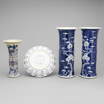 PARTI PORSLIN, 4 delar, Kina, bl.a Kangxi-stil, främst modern tillverkning.