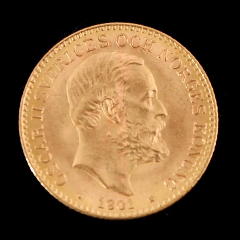 GULDMYNT, 10 kronor, Oscar II, 1901.  Vikt ca 5 gram.