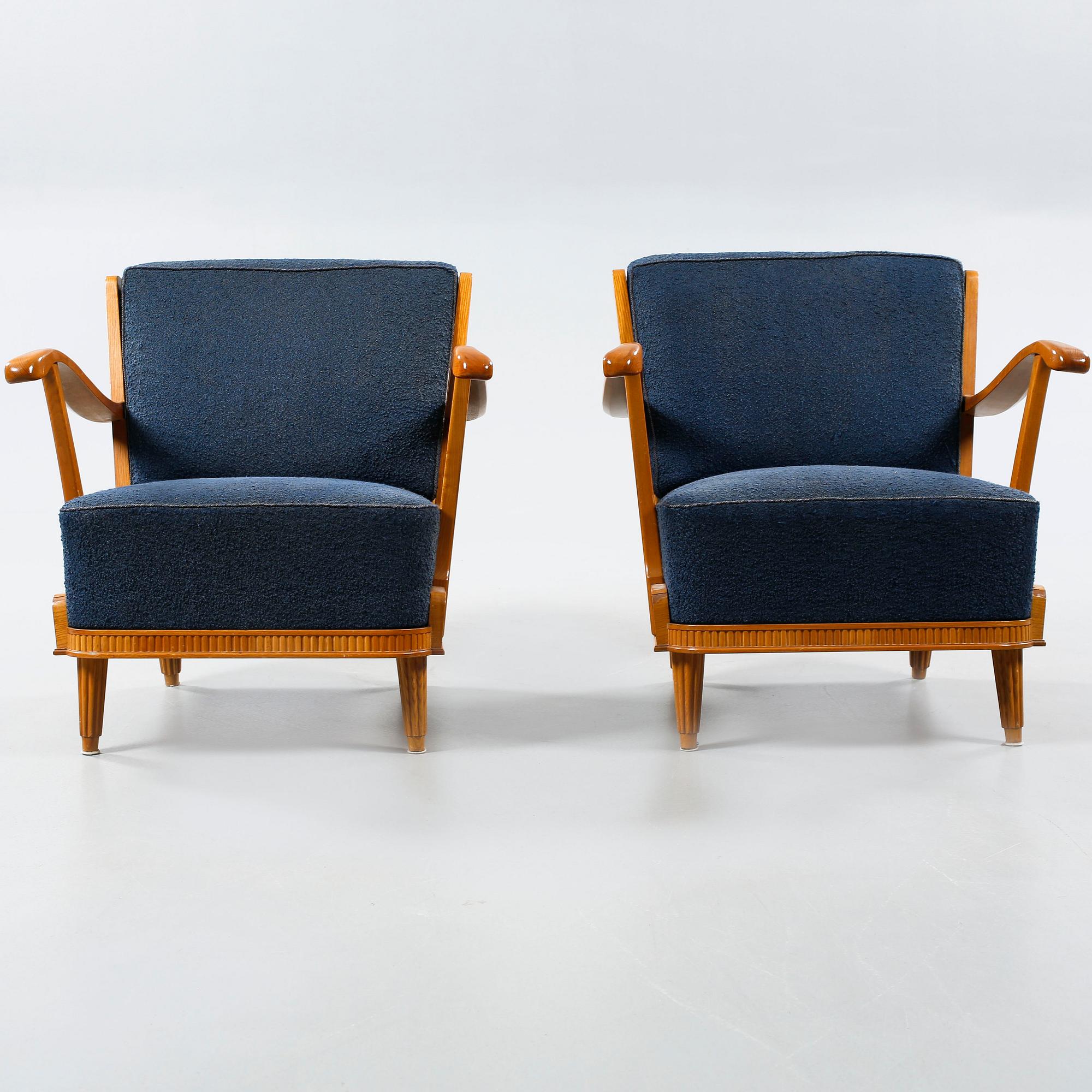A pair of lounge chairs, deisgned by Svante Skogh for Förenade Möbelfabriken in Linköping, 1940s.